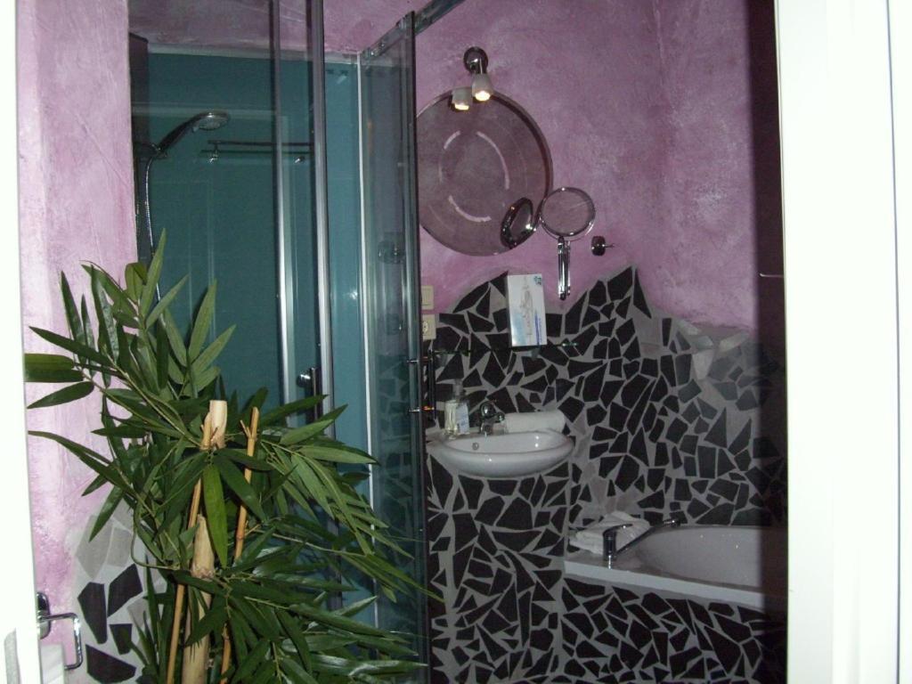 Fritzis Art Hotel Filderstadt Rum bild
